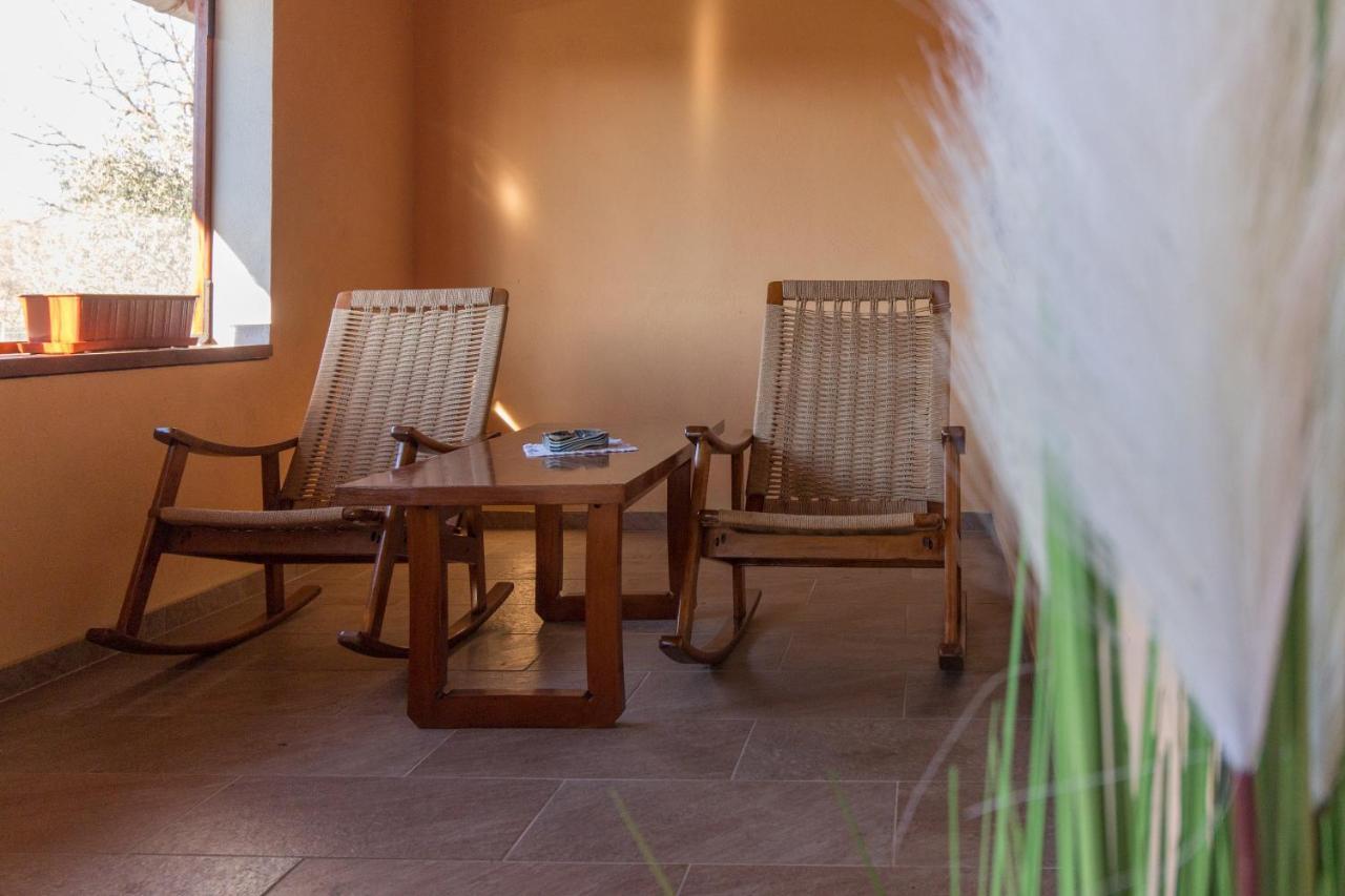 House Jasmin With Large Garden, Near Nin - By Ta Leut Villa Ngoại thất bức ảnh