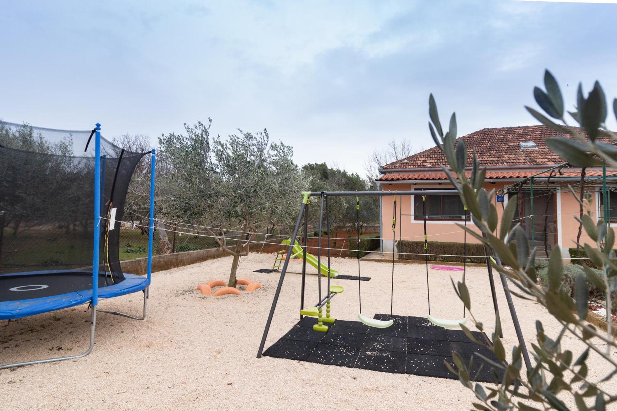 House Jasmin With Large Garden, Near Nin - By Ta Leut Villa Ngoại thất bức ảnh